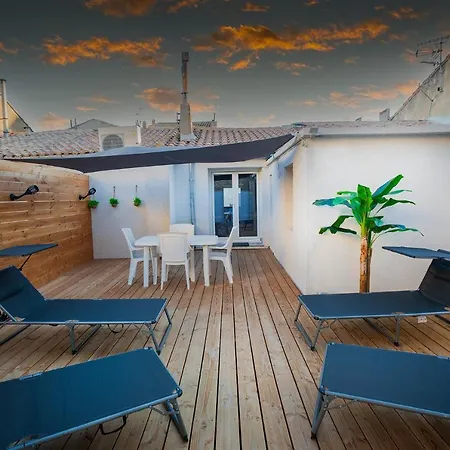 Superbe A 2 Pas Des Halles, Climatise, Terrasse, Garage Apartman