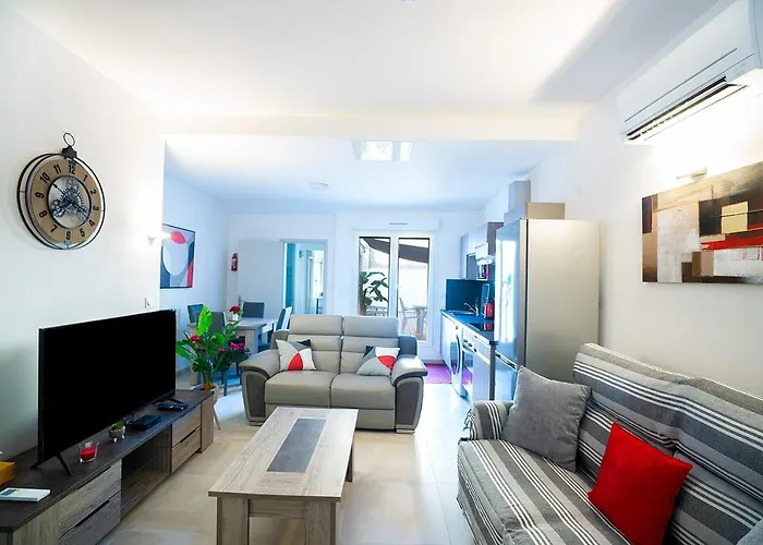 Superbe A 2 Pas Des Halles, Climatise, Terrasse, Garage Lejlighed Narbonne